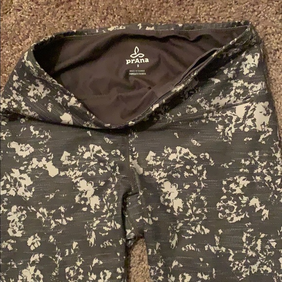 Prana leggings - Picture 2 of 5